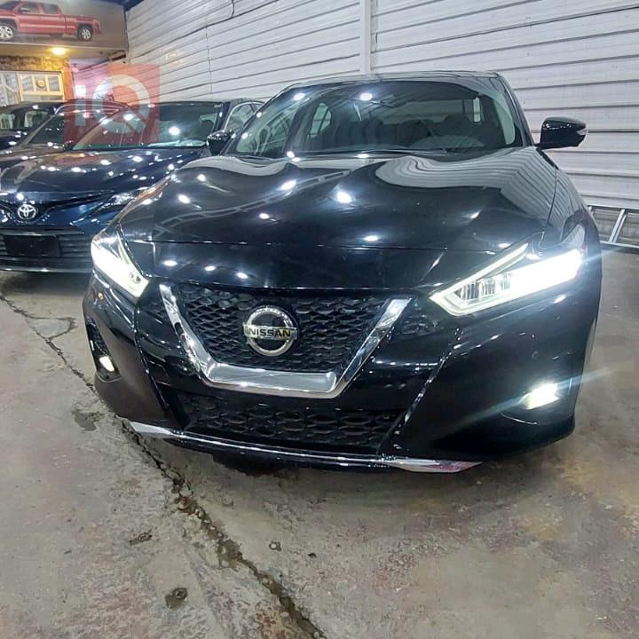 نیسان مەگزیما